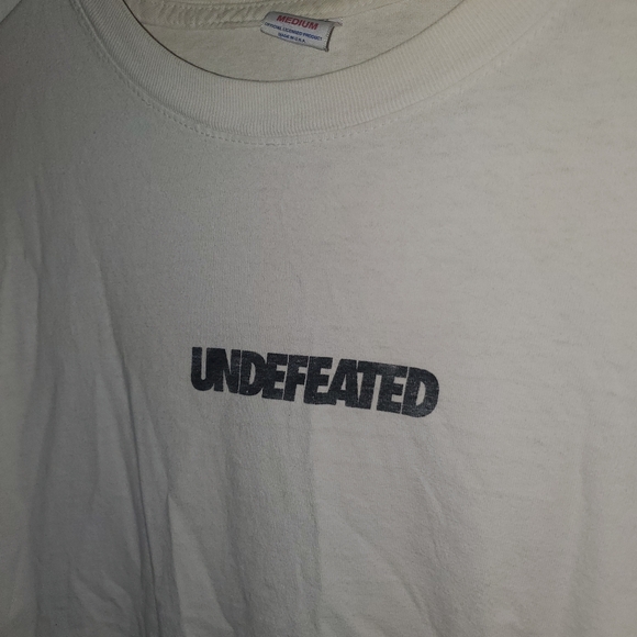 Undefeated Long Sleeve Shirt Size Medium Retro Vintage Streetwear - Picture 2 of 4